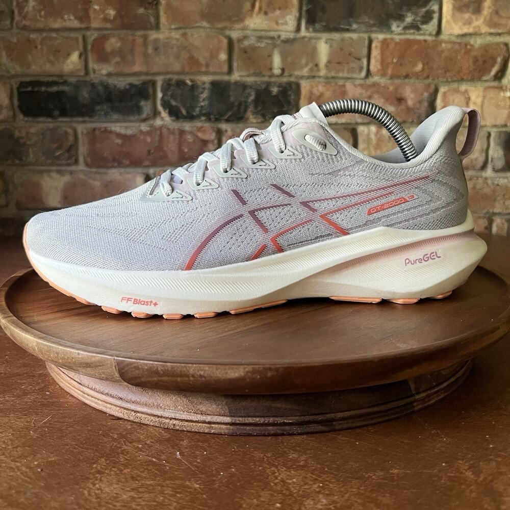 Asics GT 2000 13 Gray Cushioned Road Running Shoes Sneakers Women's Size 10.5